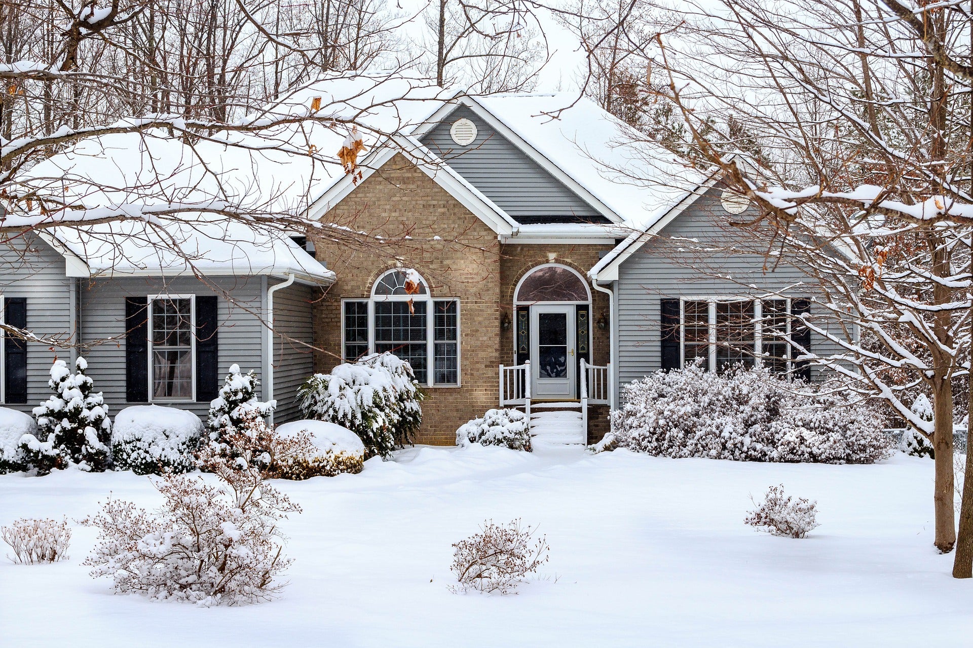 How to Protect Your Doors in the Cold Winter Weather